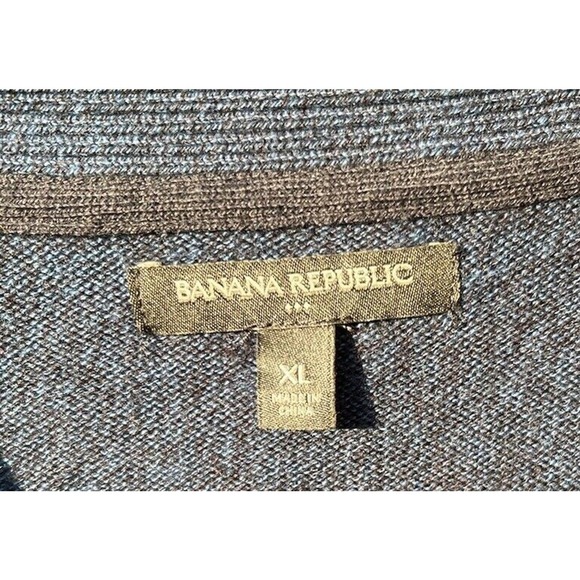 Banana Republic Men’s V-Neck Pullover Sweater Blue Size XL - Picture 4 of 4